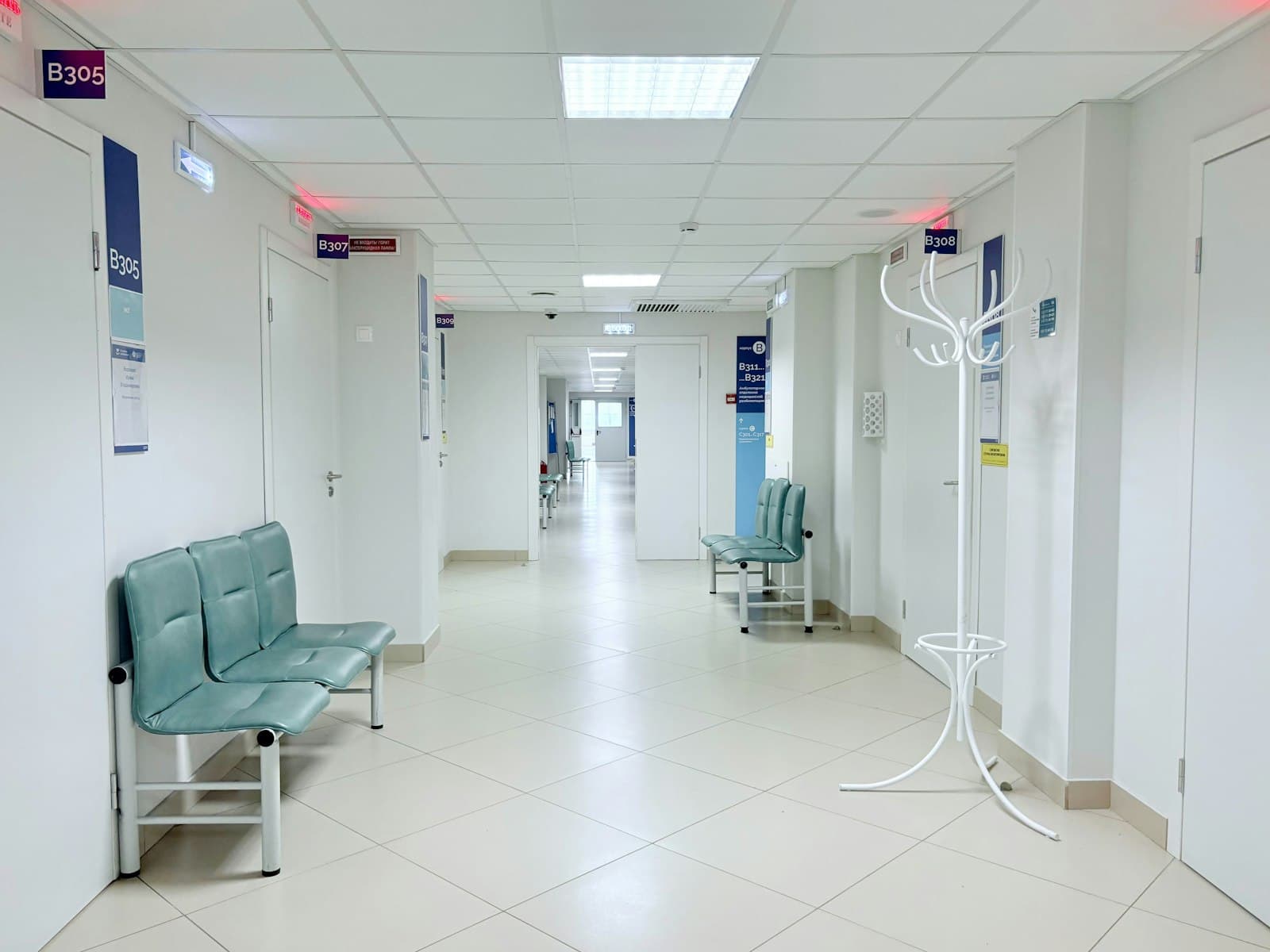 Clean corridor and waiting seats in a medical clinic